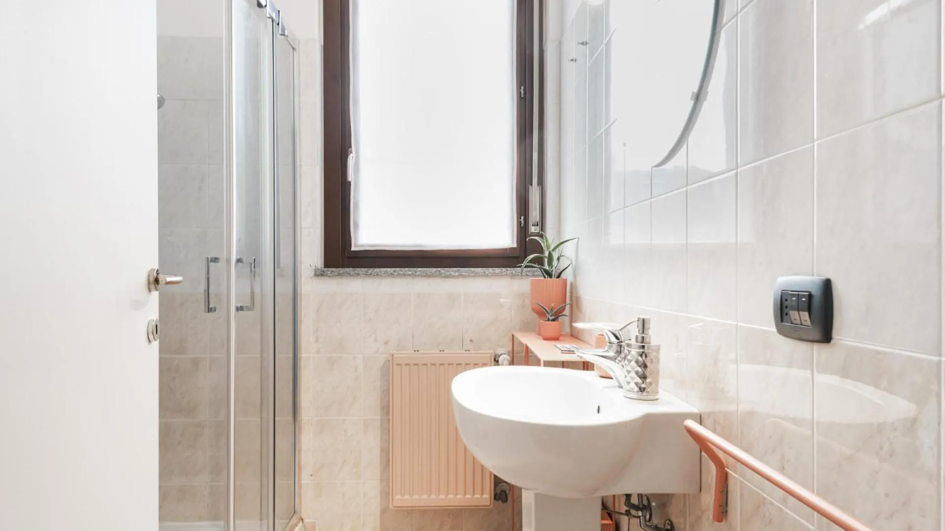 Appartamento Easylife -Accogliente Unita Su Due Livelli A Isola Milano 0*,  Italia